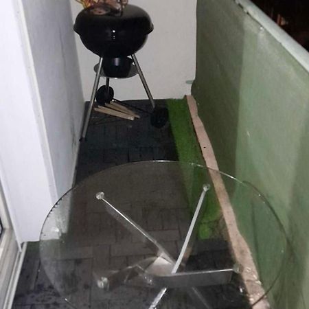 Agreable Appartement Reims Exterior foto